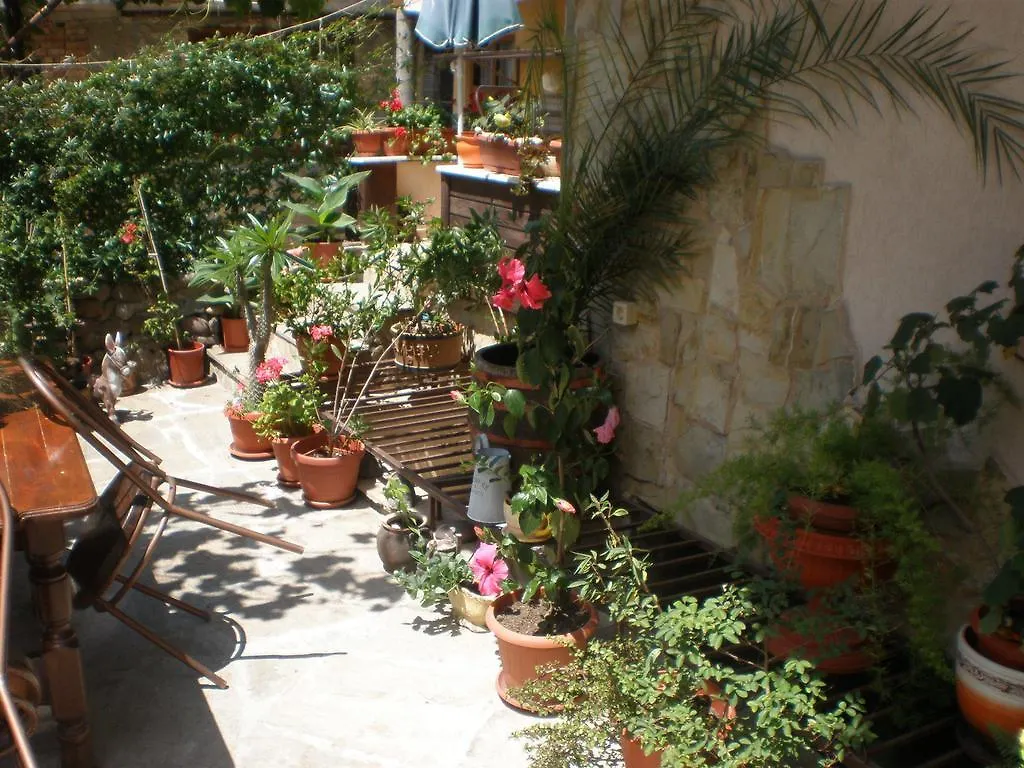 Family Hotel Emilia Sozopol