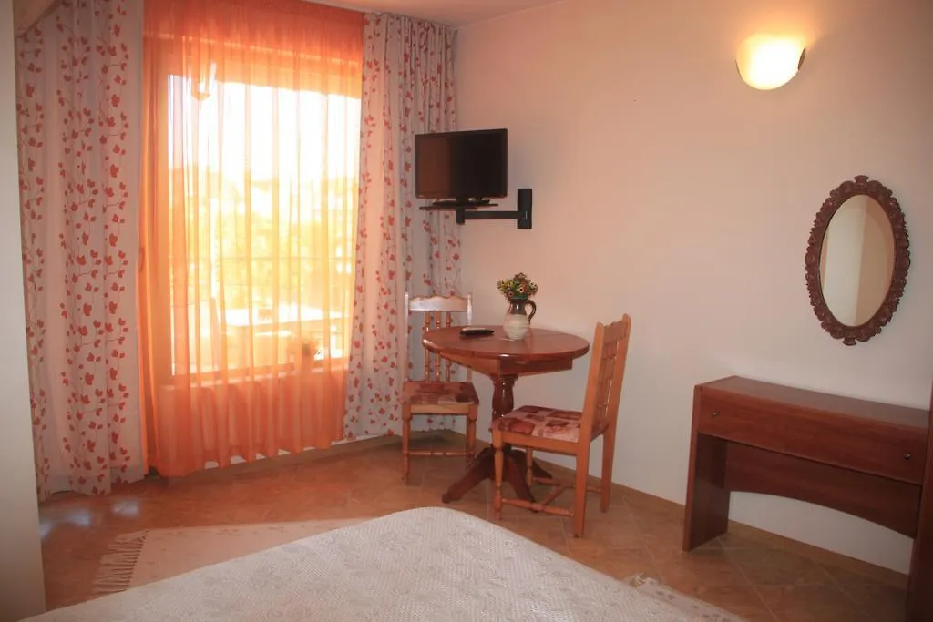 Family Hotel Emilia Sozopol